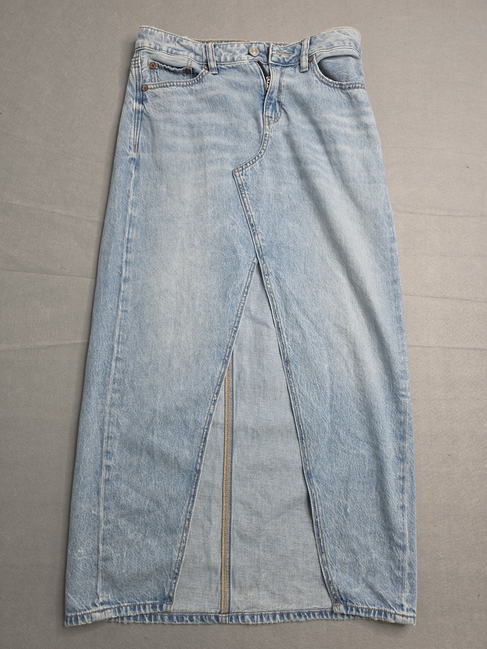 American‎ Eagle Women's Light Blue Denim Maxi Skirt with Front Slit